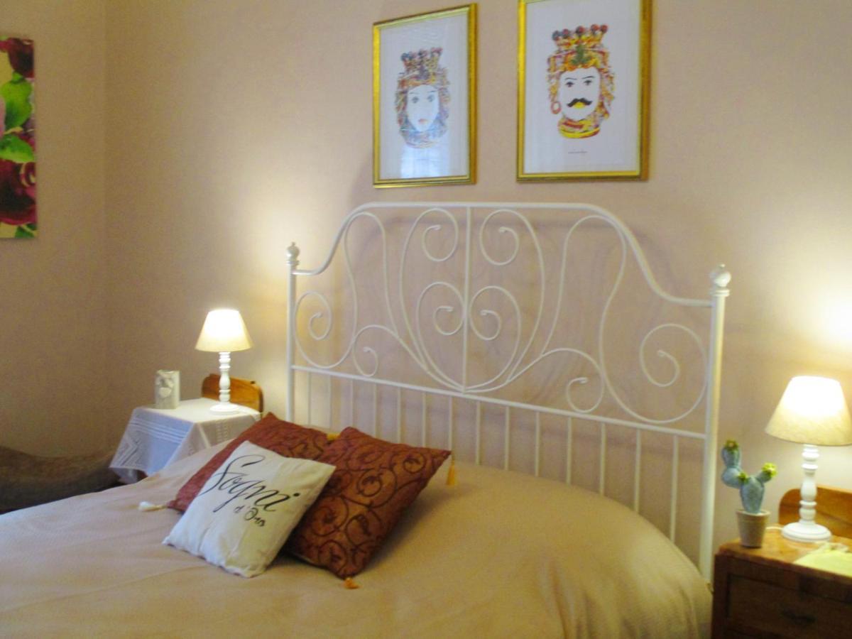 Diletta Oasi Bed and Breakfast Κατάνια Εξωτερικό φωτογραφία